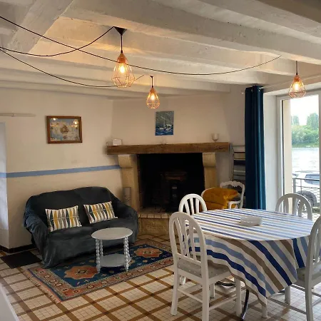 Feriehus Maison Du Pecheur , Situee Sur Les Bords De La Loire Dans Un Lieu Calme Et Paisible. Rochefort-sur-Loire